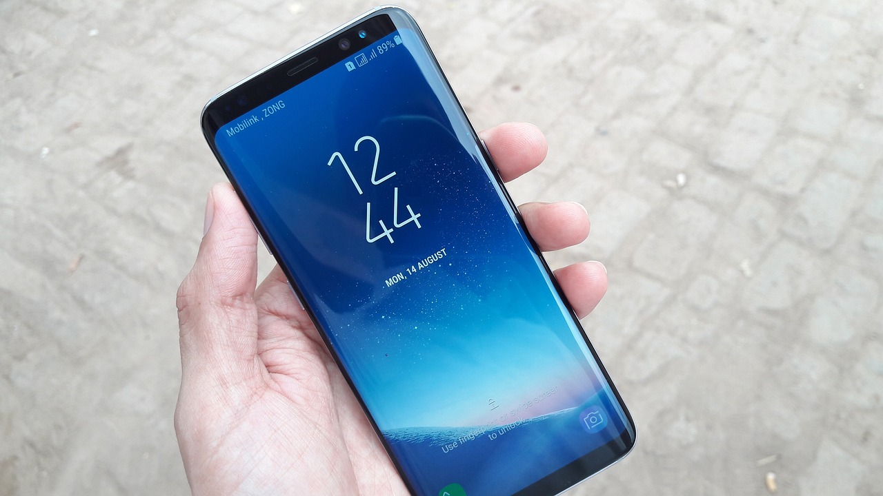 三星S7 Edge升级至Android 7.0，全新体验与特性解析