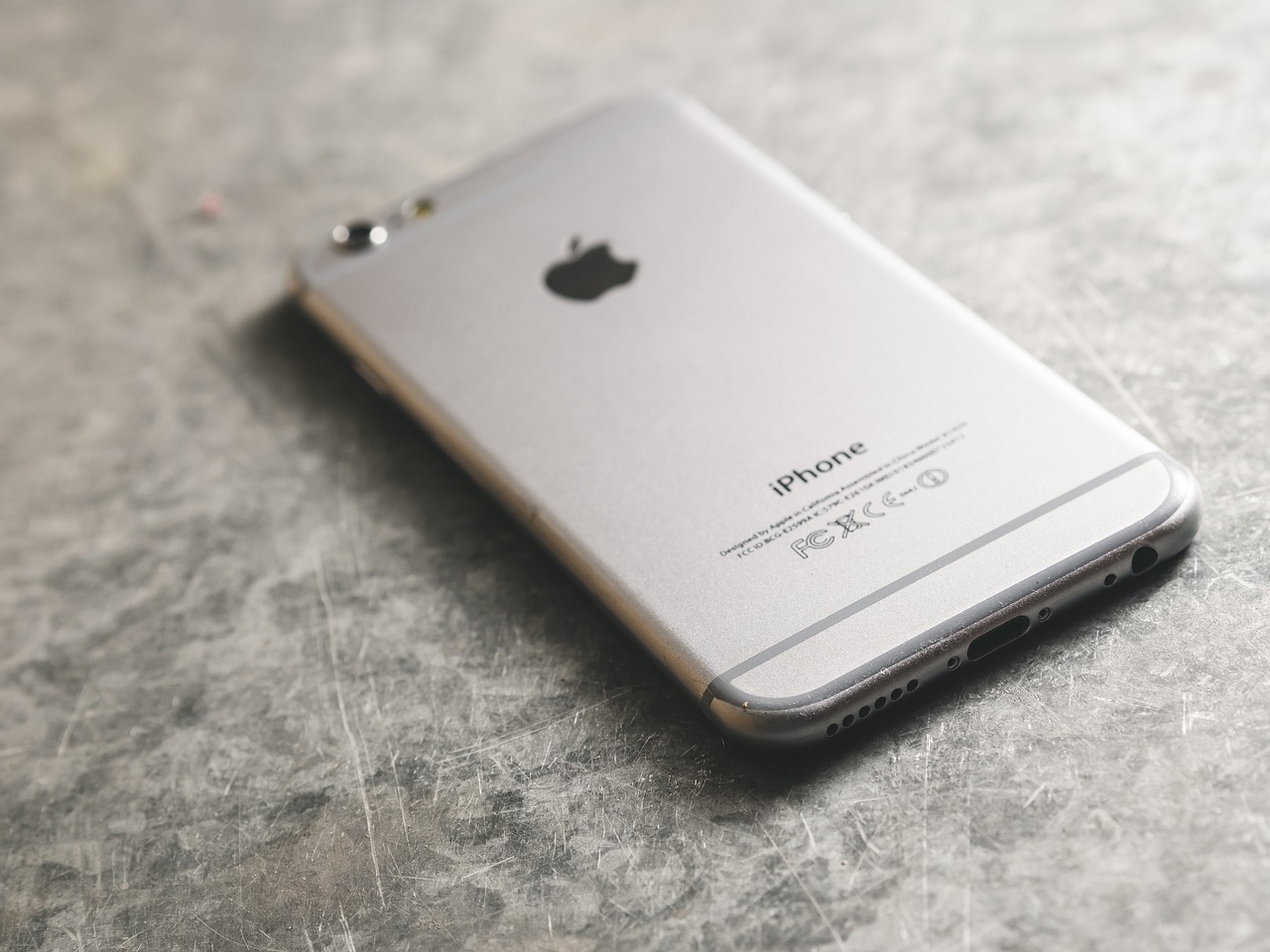 iPhone最新售价揭秘，市场趋势与消费者反应分析