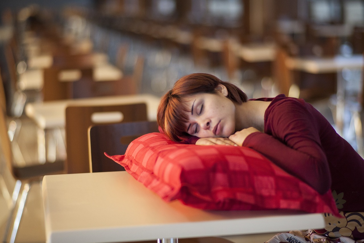 探寻现代女孩名字的流行趋势与文化内涵，最新命名艺术揭秘