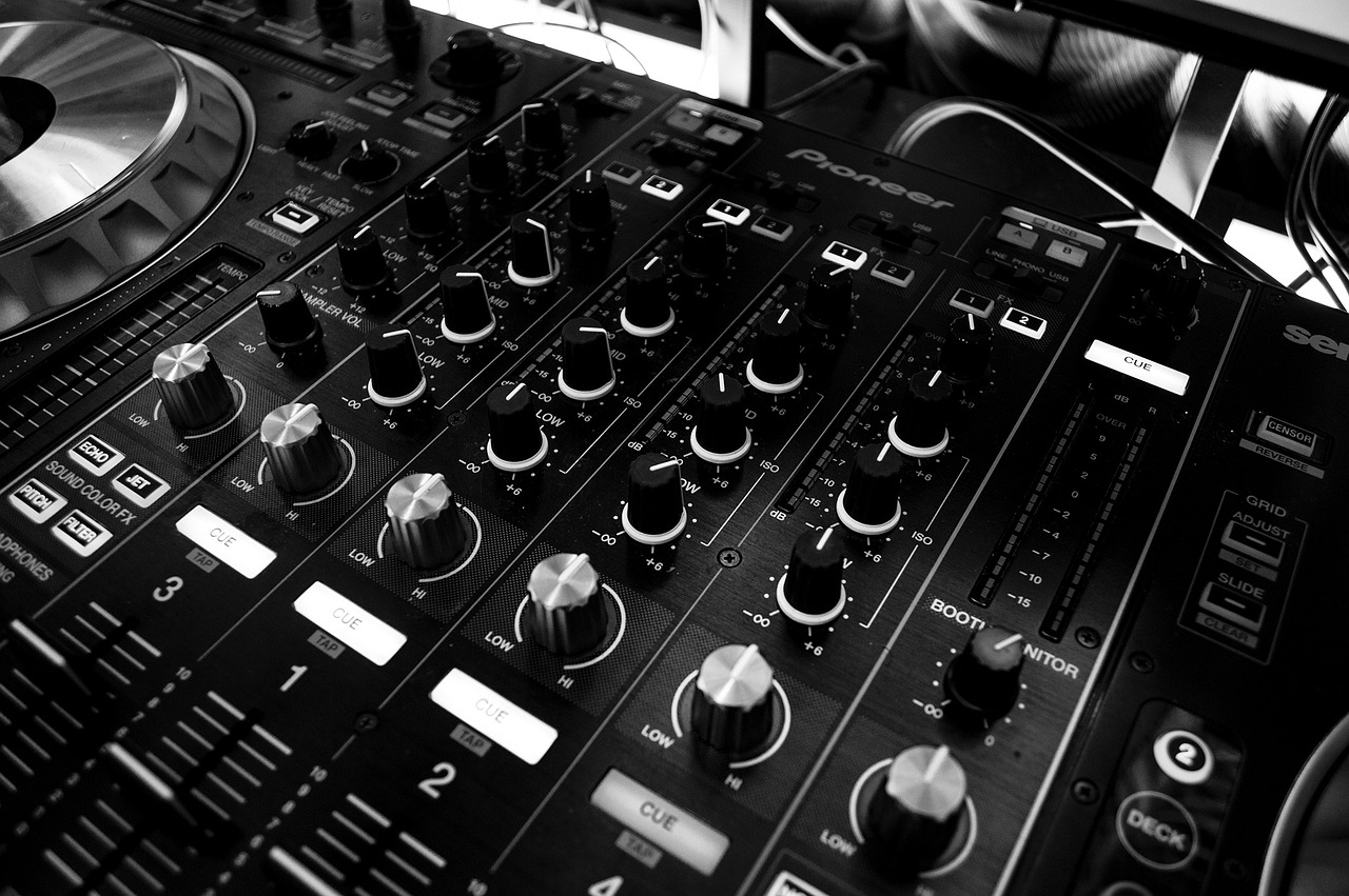 最新DJ歌曲流行趋势及其影响力概览