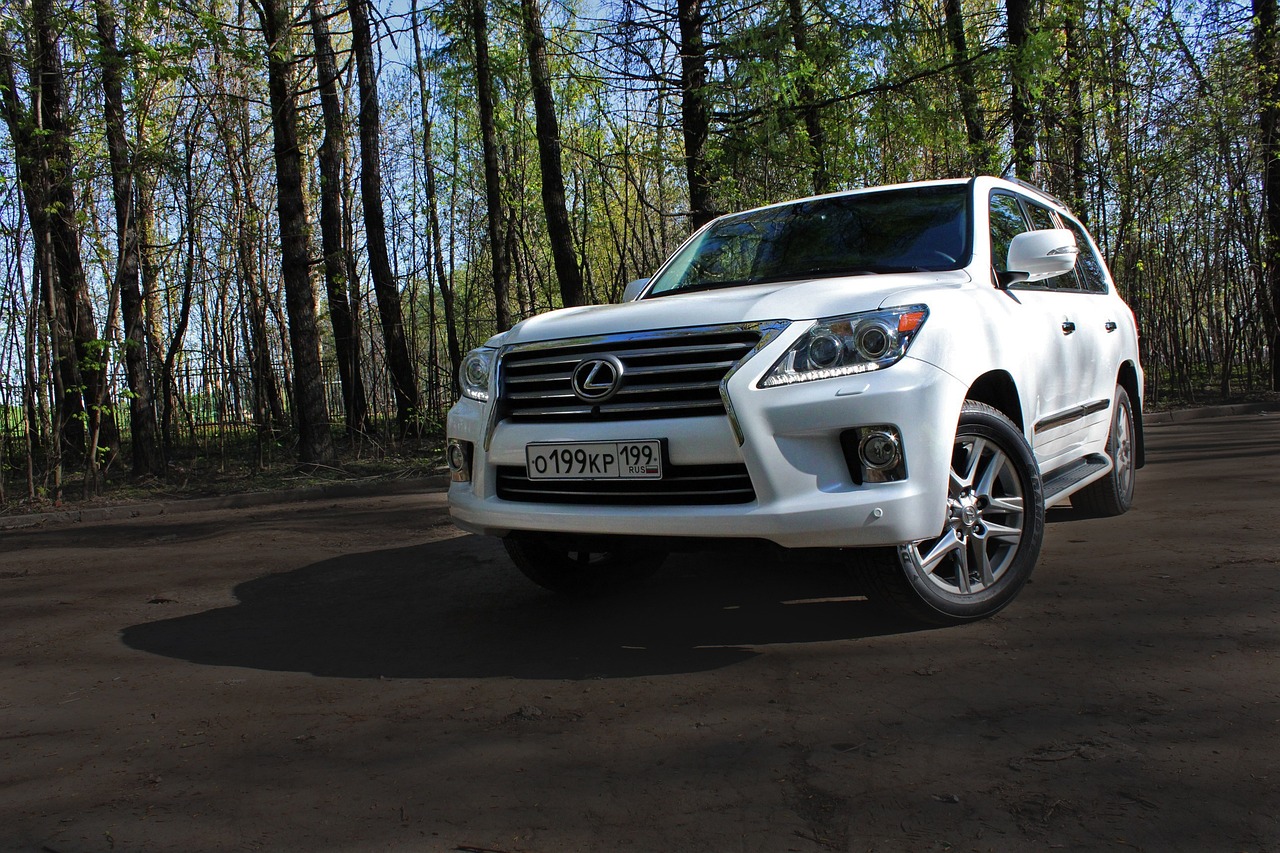 新奥最快最准免费资料,买雷克萨斯汽车时能享受多少优惠?