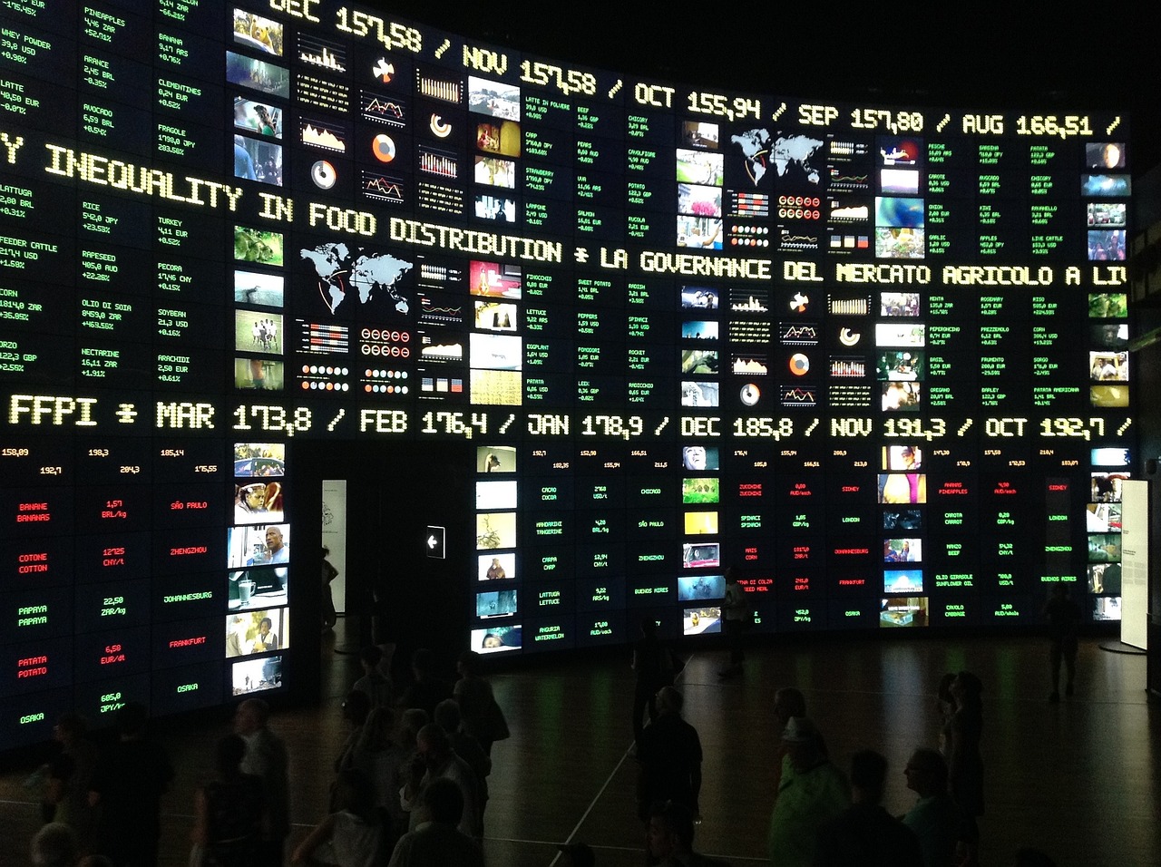 2024新澳开奖结果，数据深度剖析_极致奢华风尚MI352.474.71
