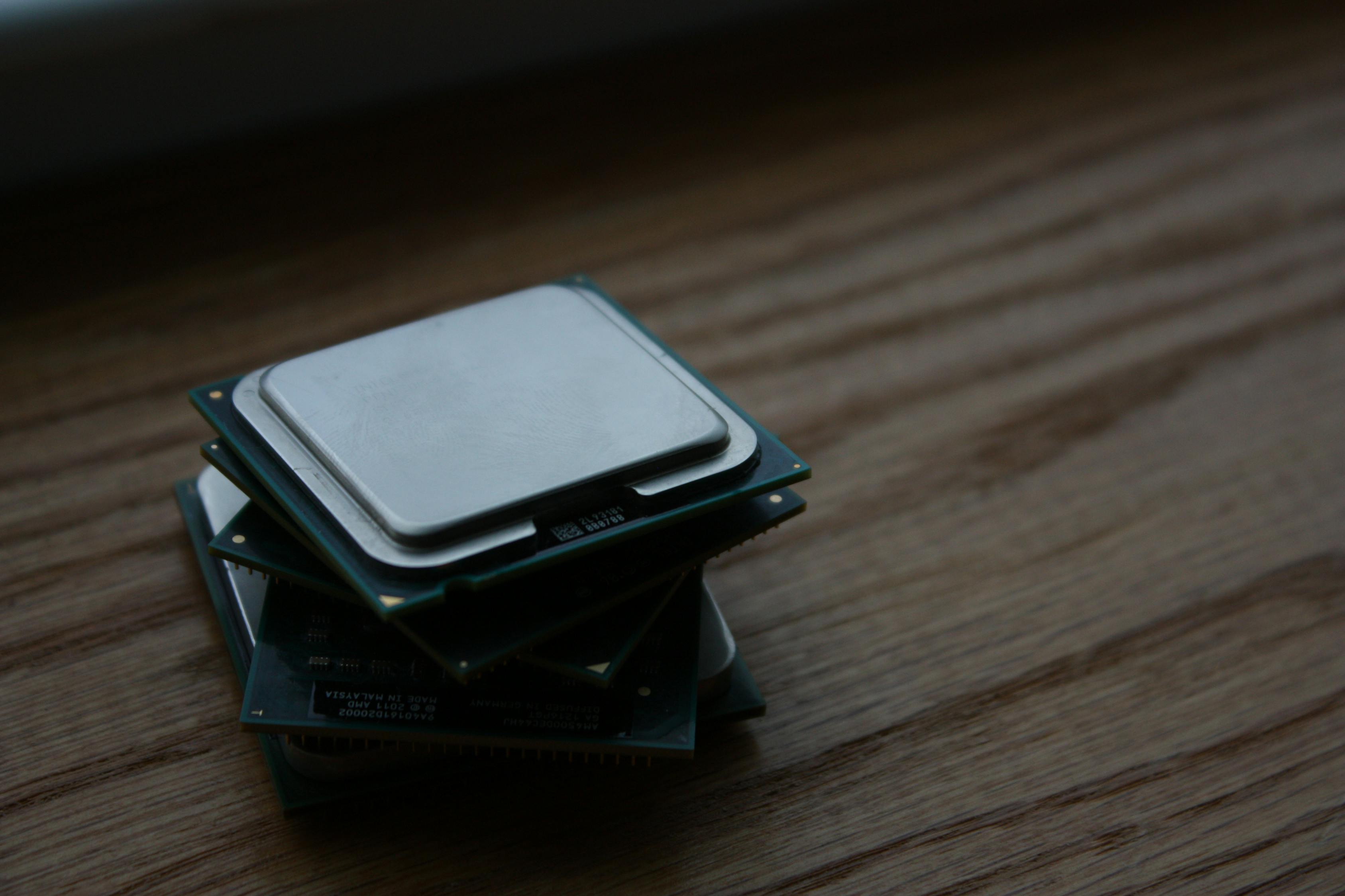cpu idg电压,CPU IDG电压，探究计算机硬件的核心要素