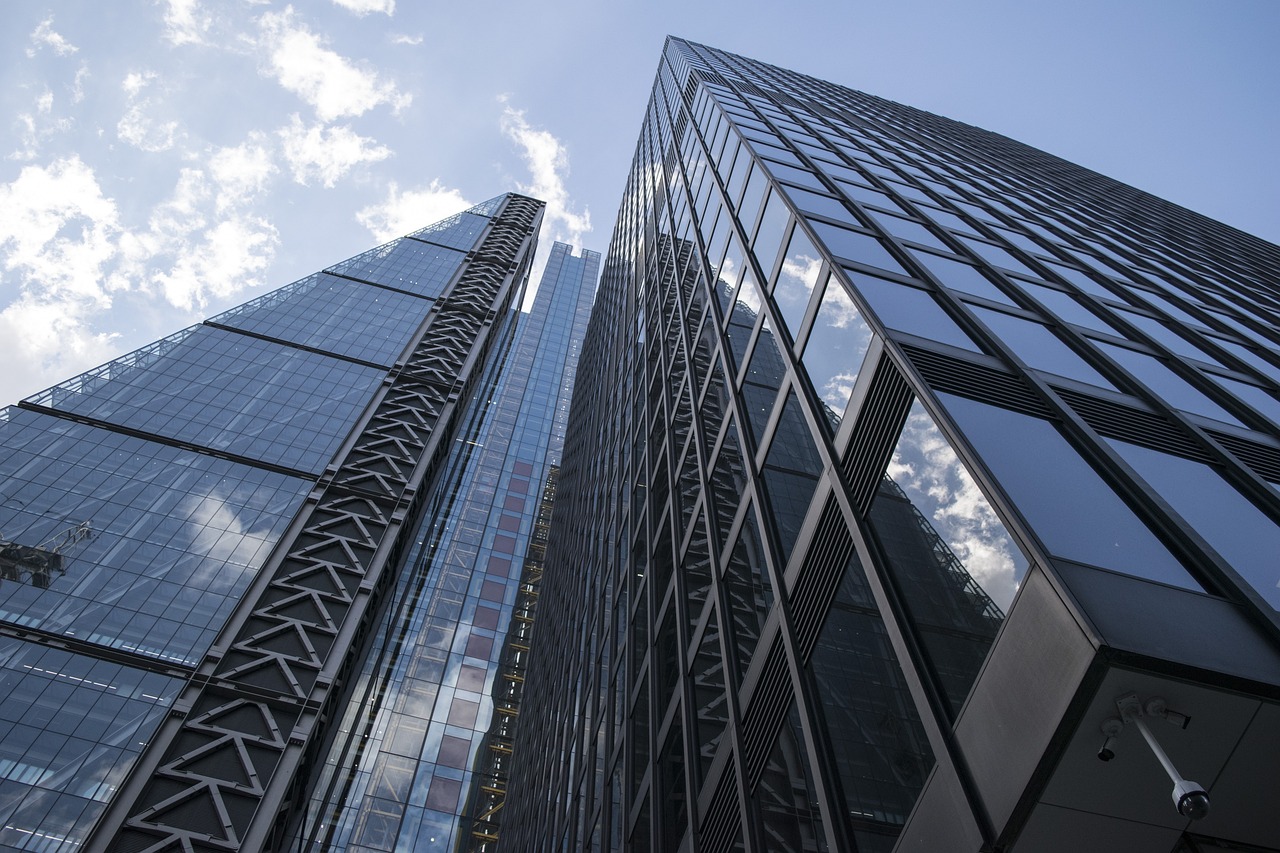 青岛金王股票股吧深度解析及前景展望