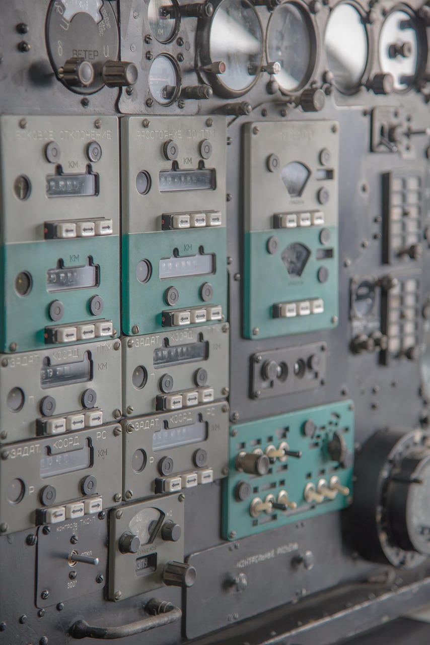 单按键开关电路的设计与实现方案