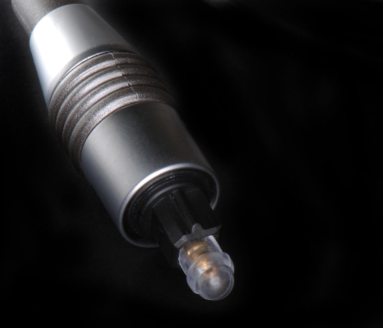 贴片卧式连接器技术解析与应用前景展望