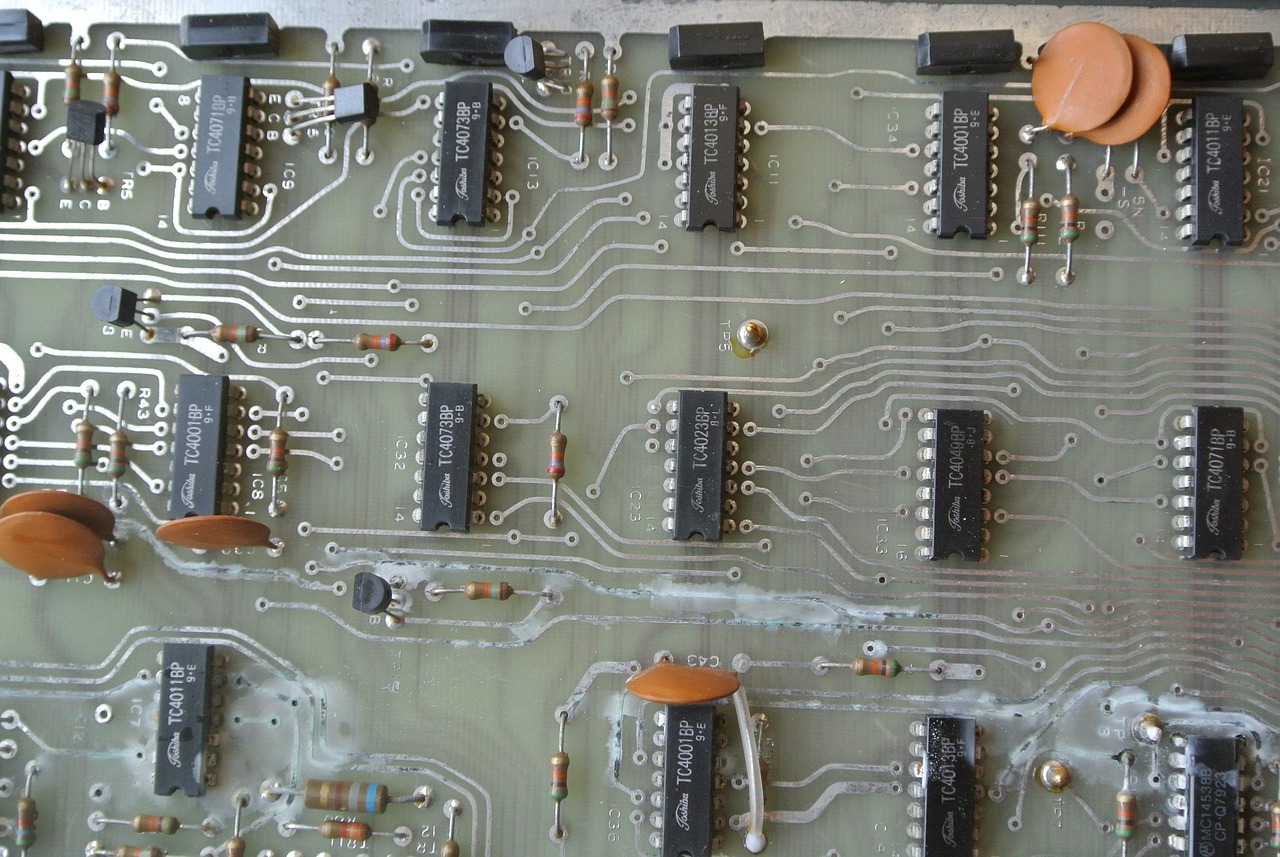 贴片电容NFPF系列,解析与应用探讨