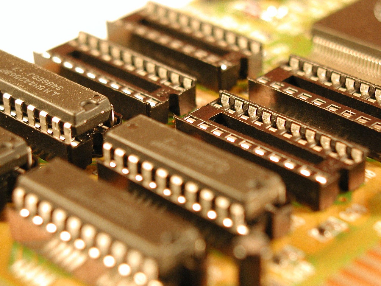 探究M-Bus芯片,智能物联网核心组件揭秘