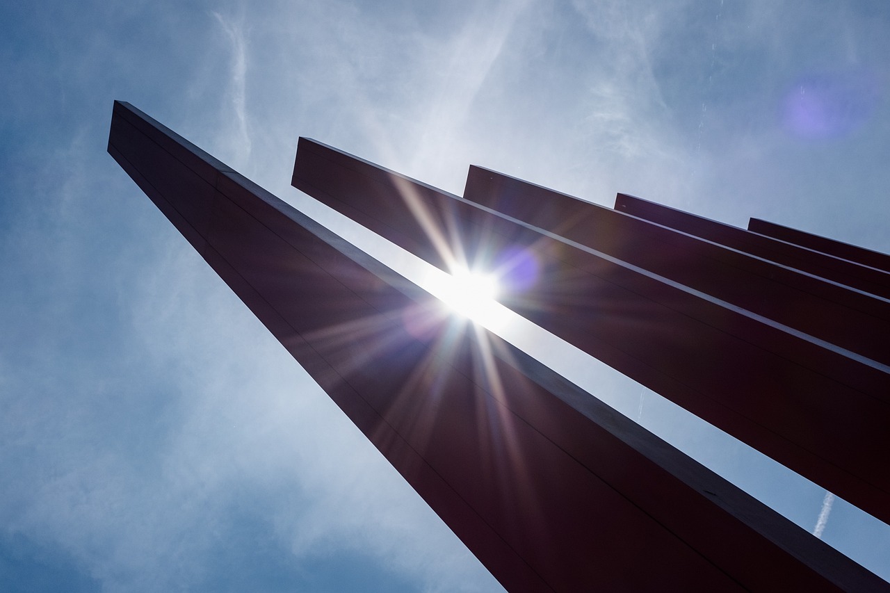 电压波纹，影响解析与抑制策略探讨