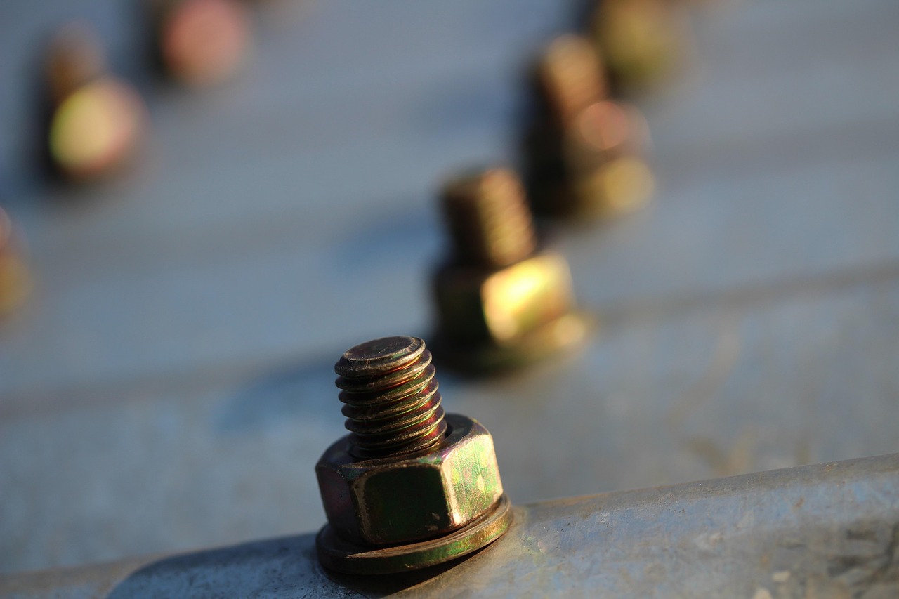 贴片电容精度与材质深度研究,现代电子工程之核心要素