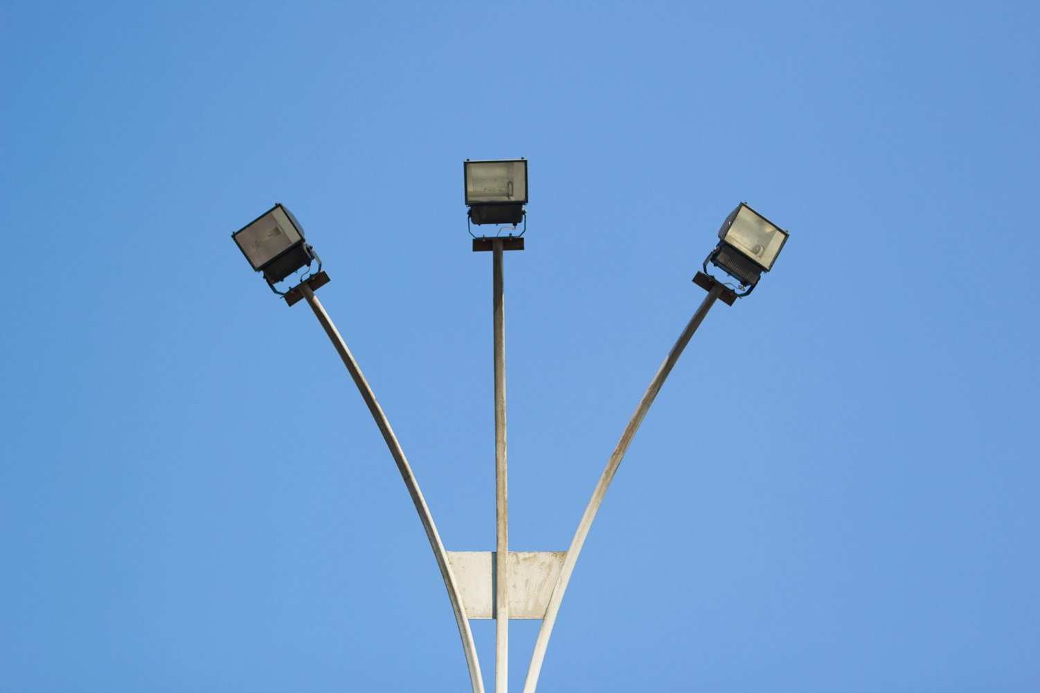 贴片LED灯规格型号详解及应用领域概述