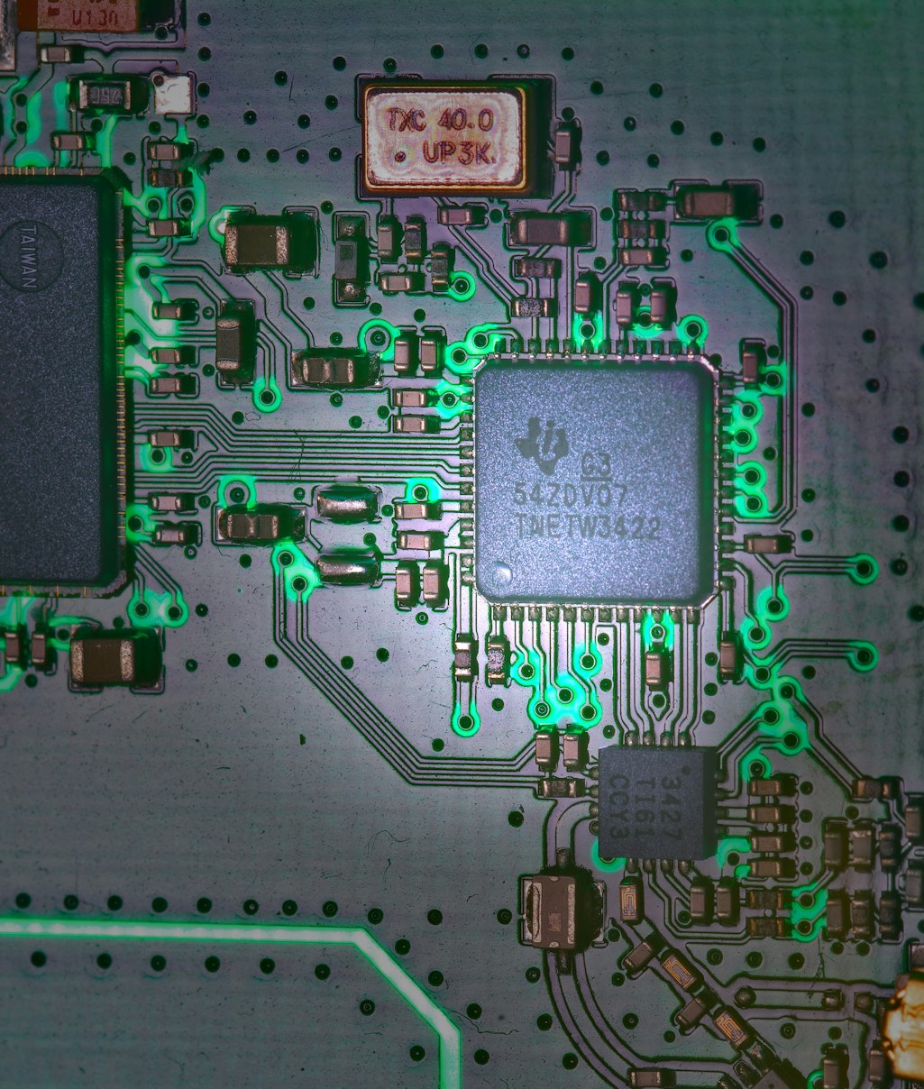 探究14脚电源管理芯片的应用与发展趋势