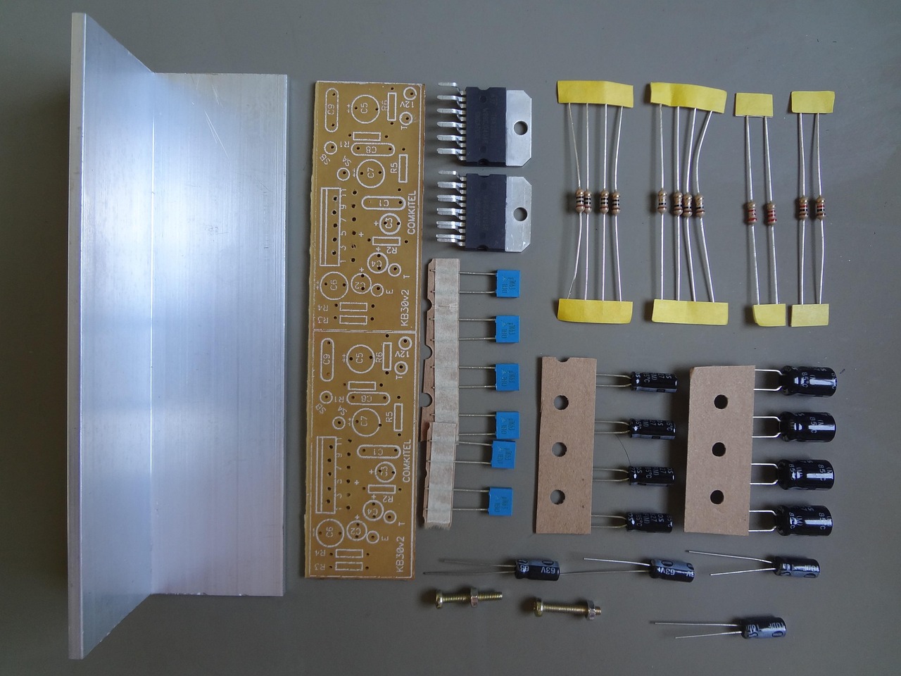 贴片电阻丝印331技术解析及应用探讨