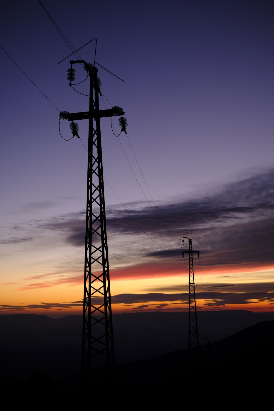 超宽电压,超宽电压技术，引领电力领域的革新力量