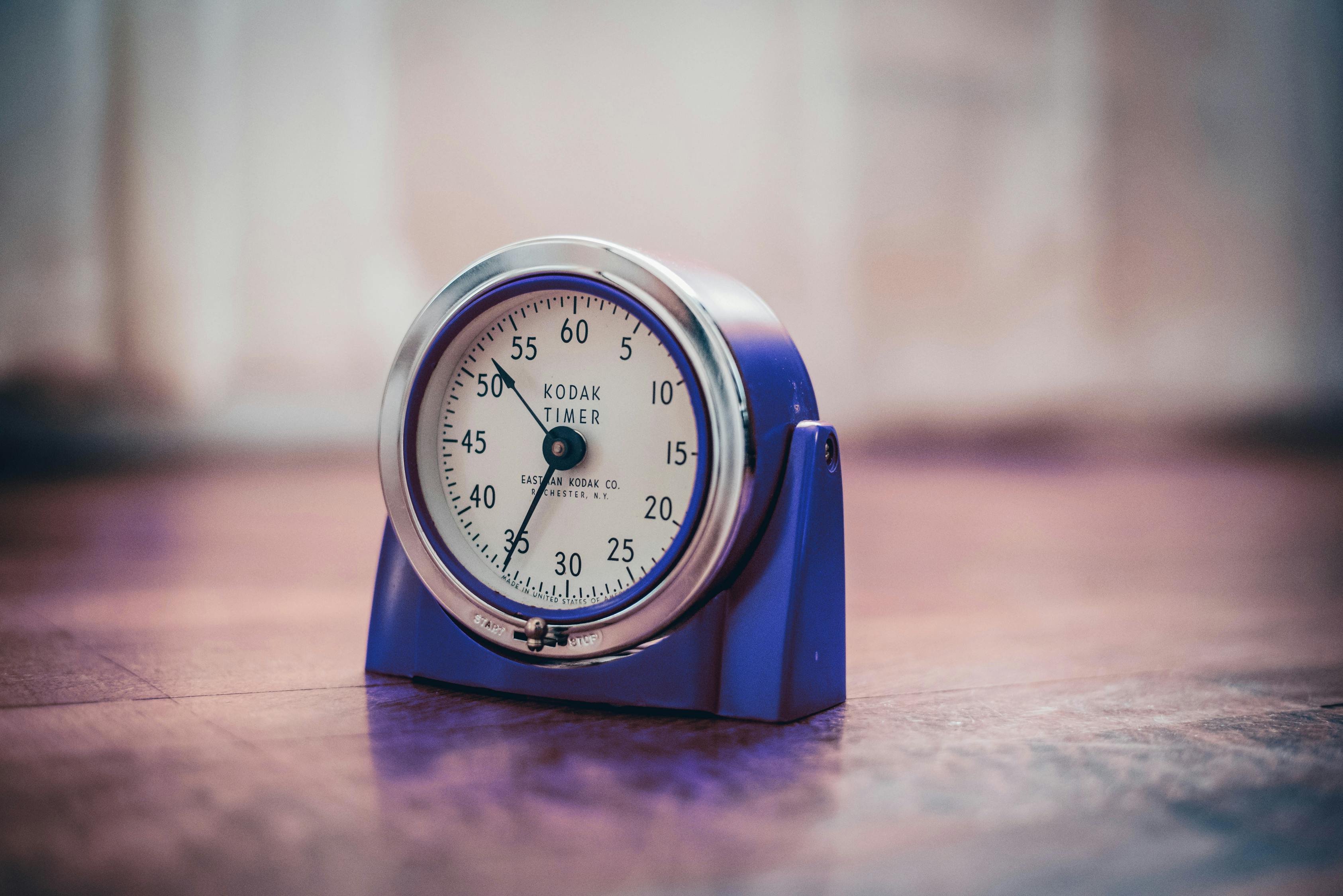 真有效值电压表,精确测量,广泛应用