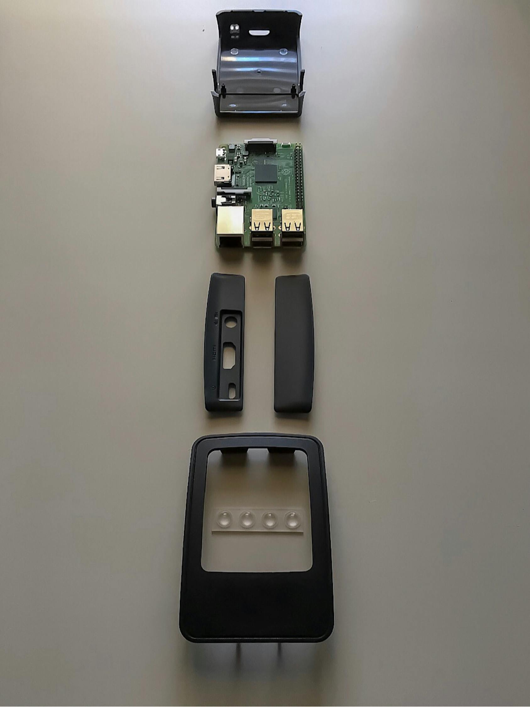 三极管驱动电路的核心原理及应用探讨