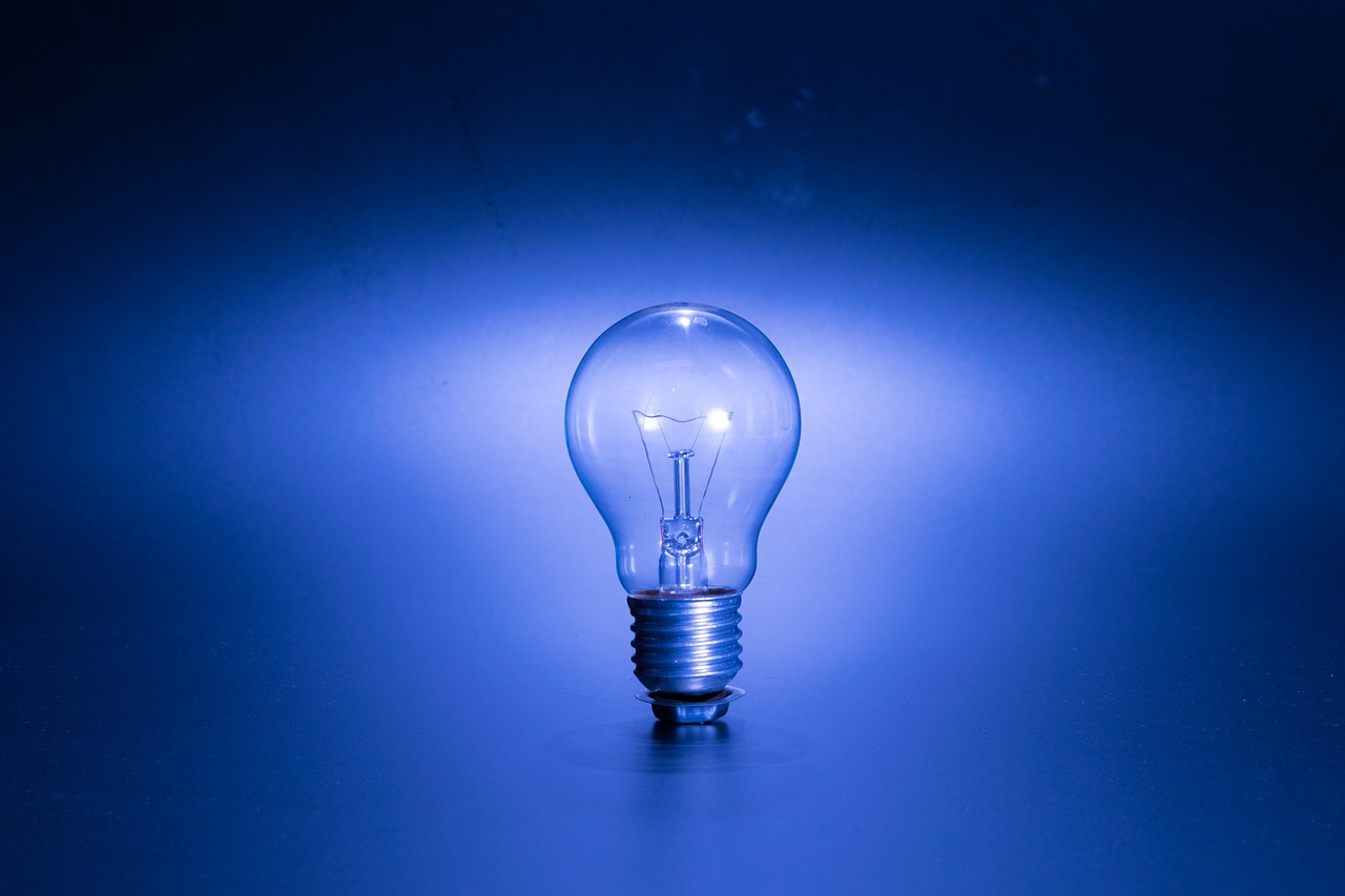 智能数字电压表创新设计研究