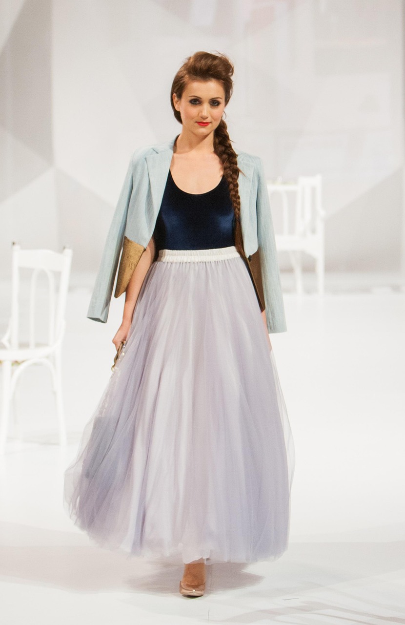 LV最新走秀,时尚前沿的璀璨盛宴揭秘