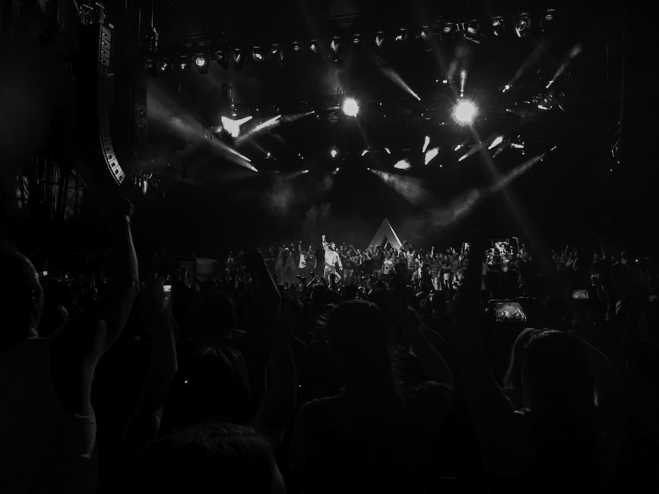 毛不易最新单曲揭幕,音乐之旅迈入新篇章