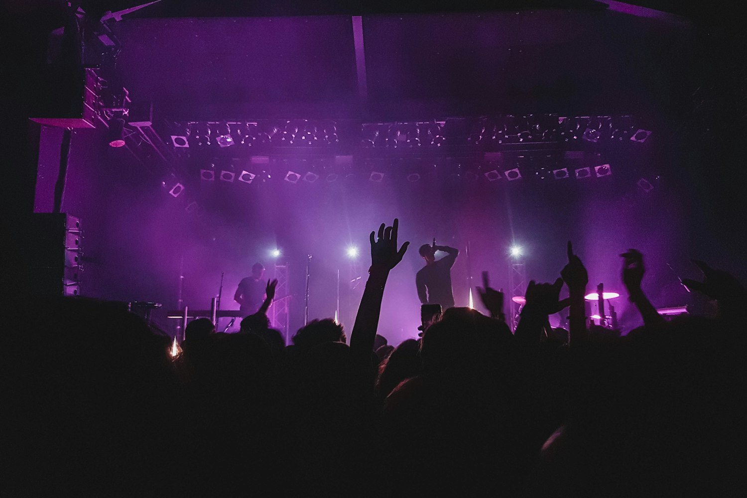 赵天宇忙碌多彩音乐之旅揭秘最新行程