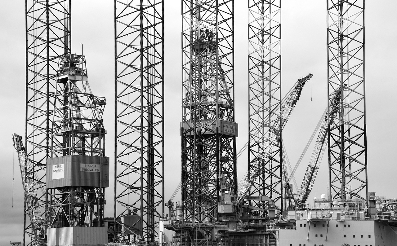 最新式卷帘机,引领建筑遮阳技术革新