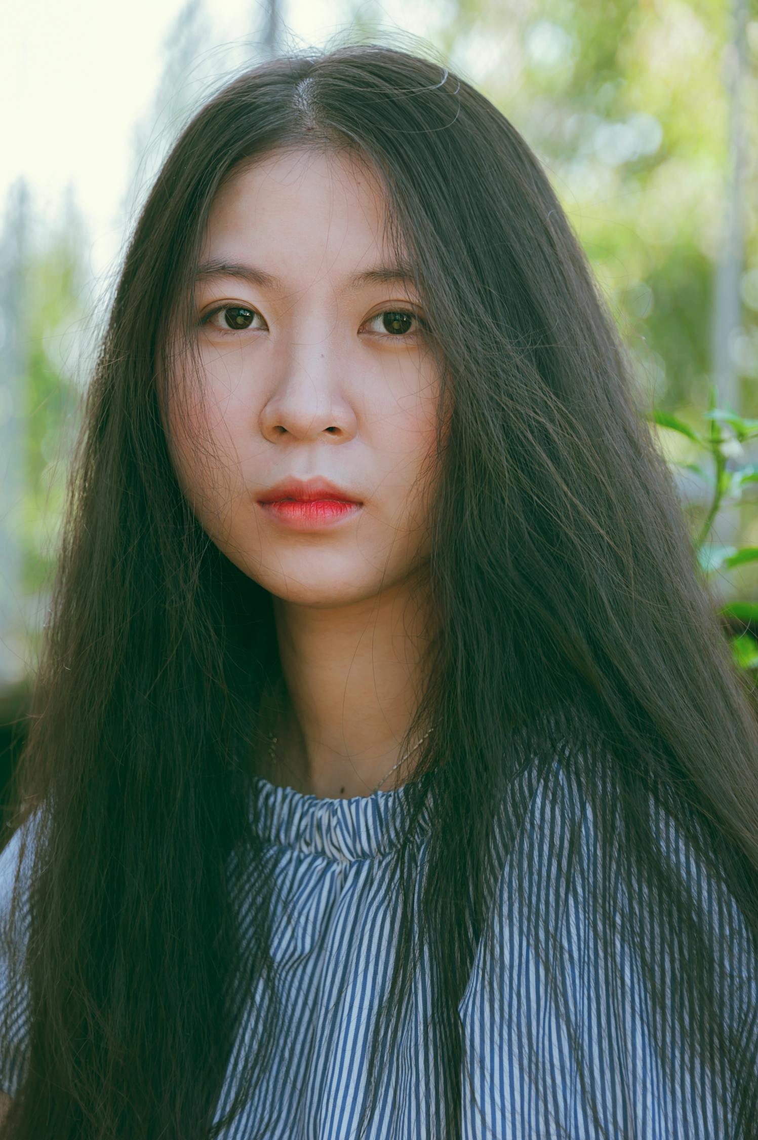 陈淀最新图片展示，魅力与风采并存