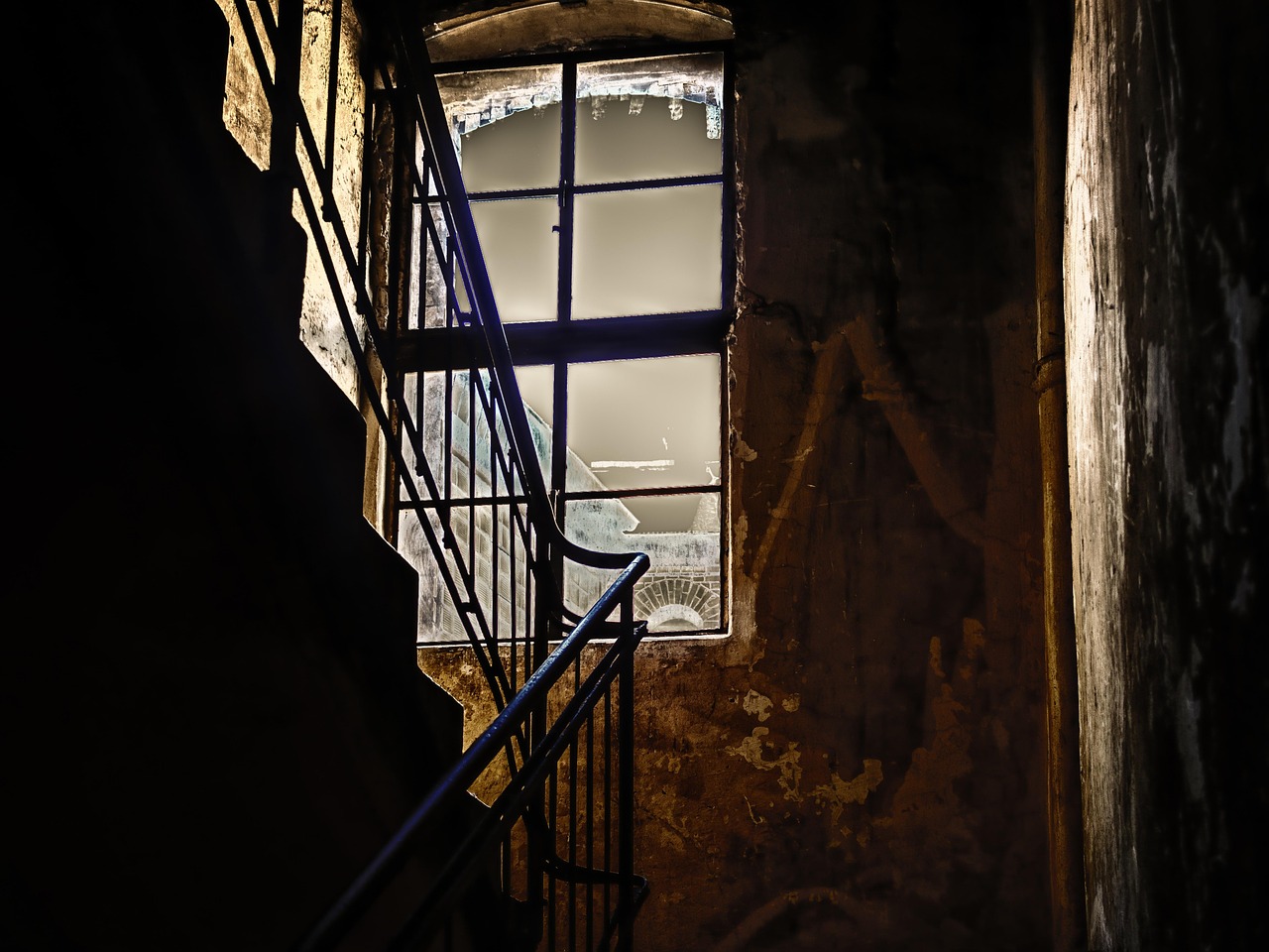 秘密故事系列漫画最新篇章，探索未知的奥秘之旅